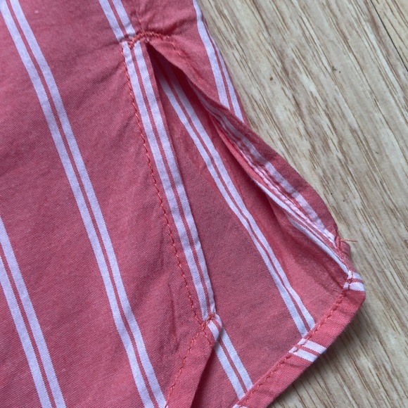 Abercrombie & Fitch Women’s Pink White Short Sleeve Button-Down Shirt Size XS - Picture 4 of 9